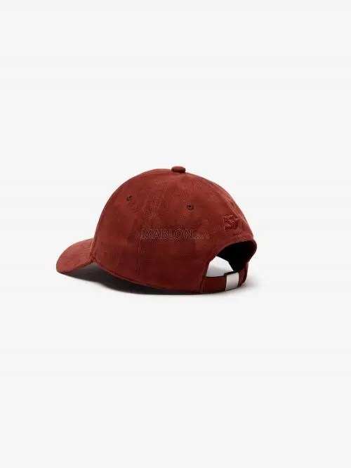 马克布隆   红色棒球帽